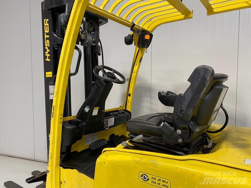 Hyster J3.0XN Електрически вилични кари-повдигачи