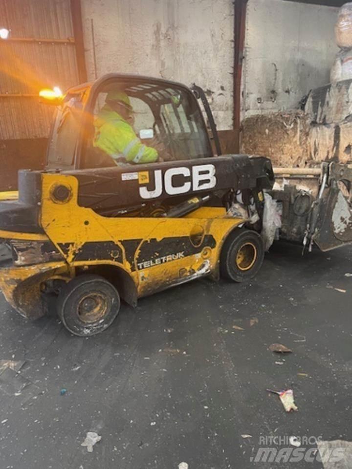 JCB TLT30 Вилични кари-повдигачи - други