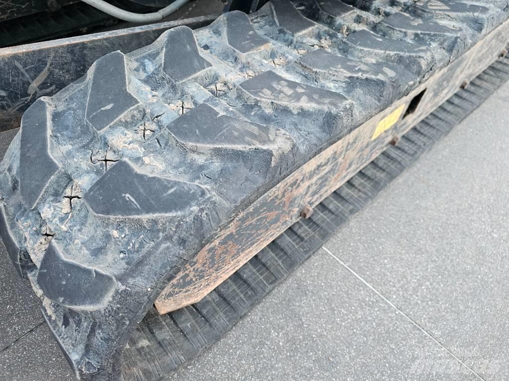 Airman AX 26 U-6 Мини екскаватори < 7 т