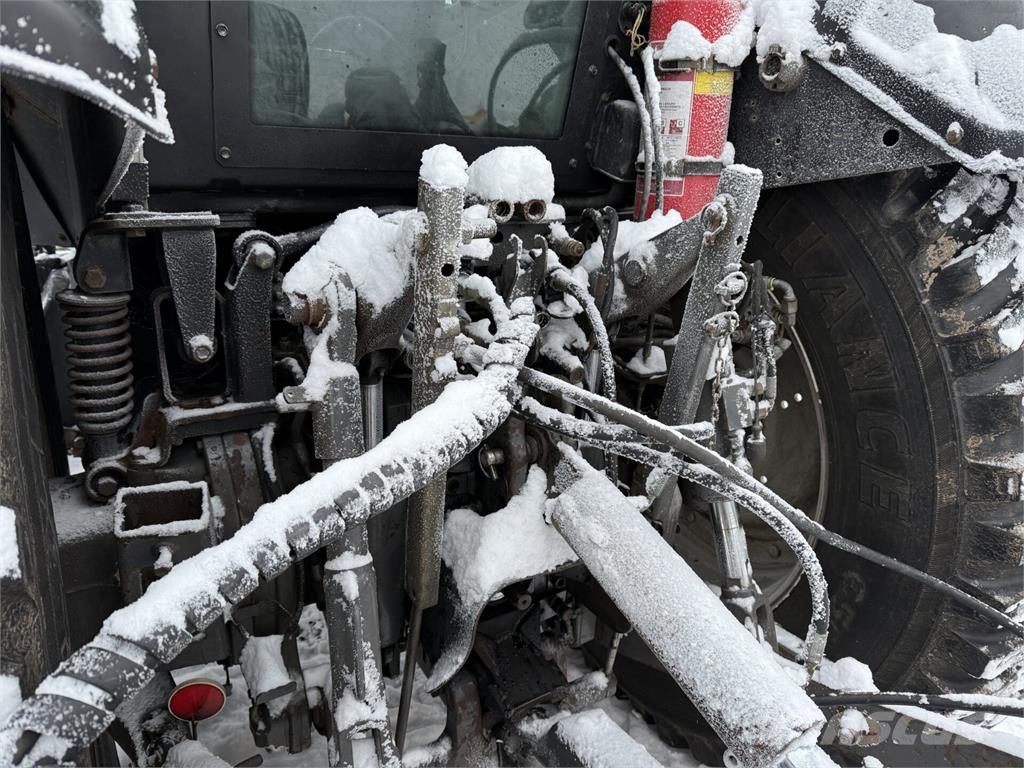 Valtra T191 Трактори