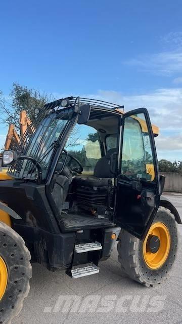JCB 560-80 Телескопични товарачи