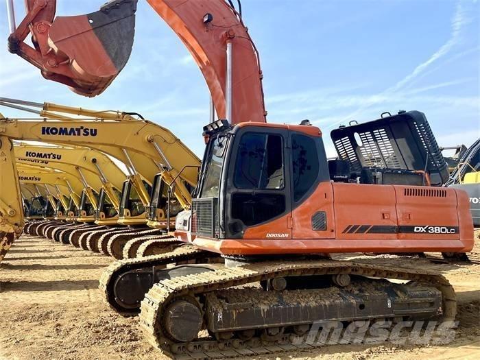 Doosan DX 380 LC Верижен екскаватор
