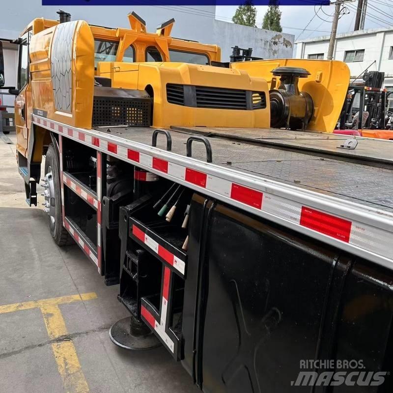 XCMG XCT 25 Всъдеходни кранове