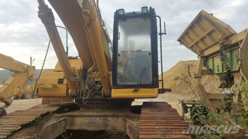 CAT 345 B L Стрели и рамена
