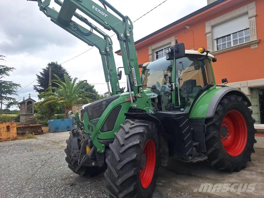 Fendt 720 Vario Трактори
