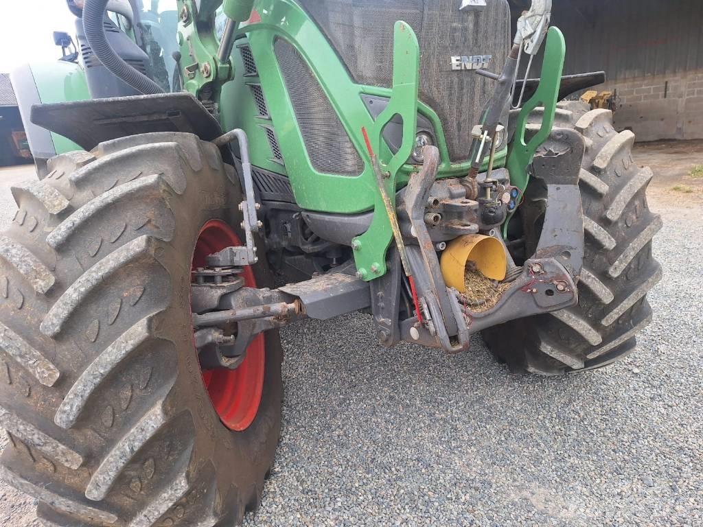 Fendt 720 Vario Трактори