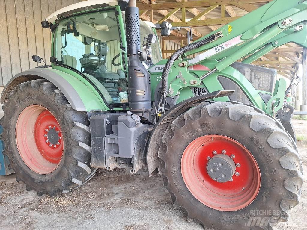 Fendt 720 Vario Трактори