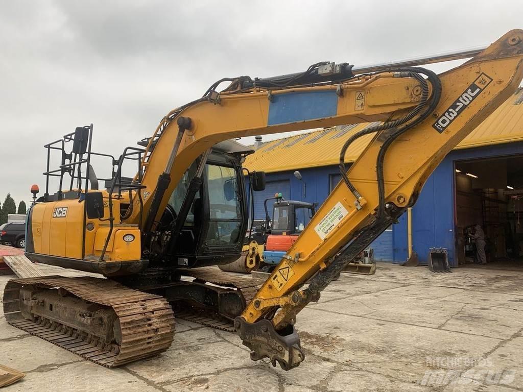 JCB JS130 Верижен екскаватор