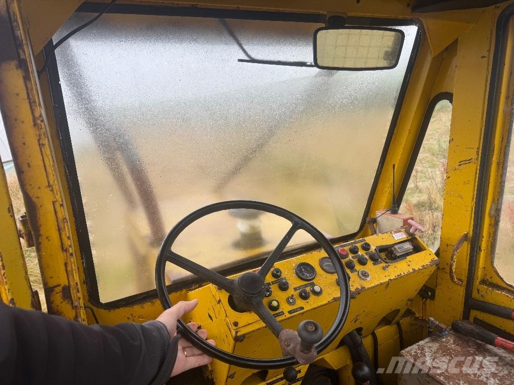 HSM 805 Скидери
