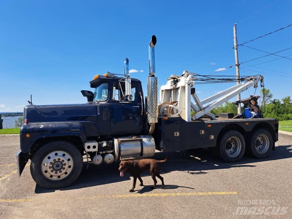 Mack RS797LST Автомобили за пътна помощ