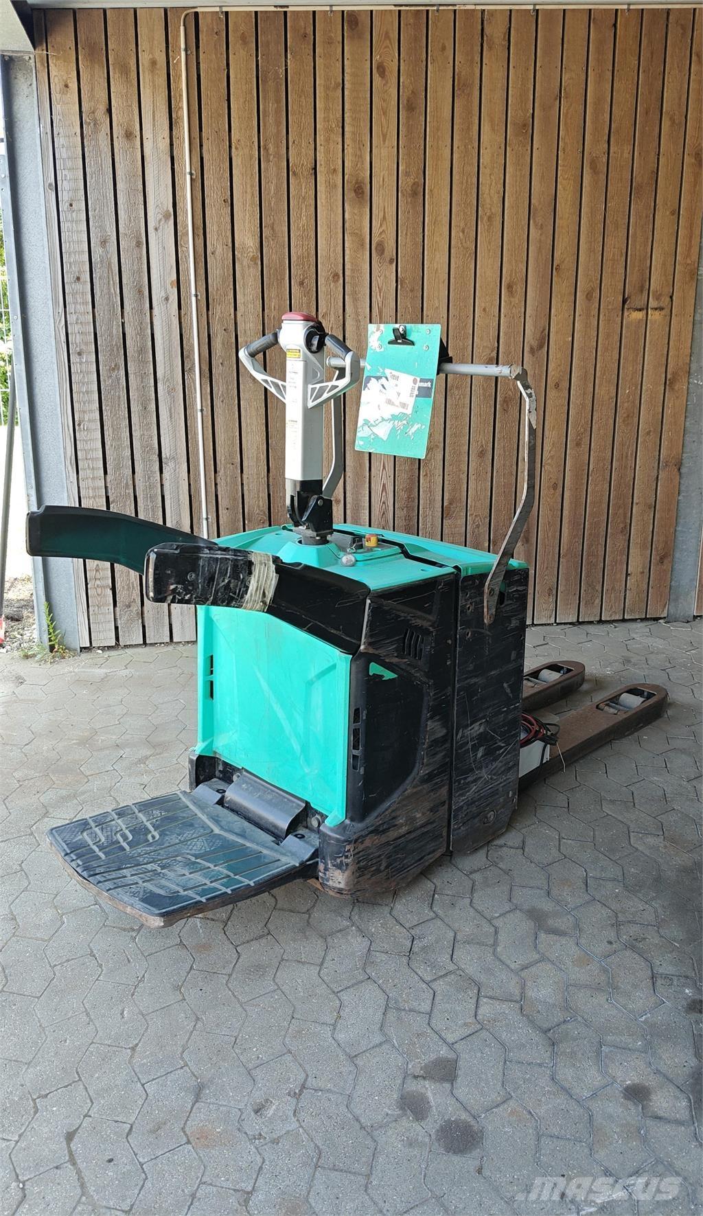 Mitsubishi PBV20N2 Колички с платформа за оператора