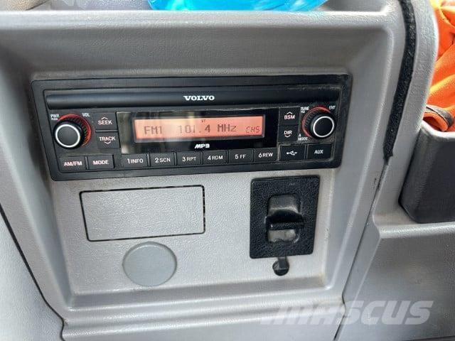 Volvo EWR150E Колесни екскаватори