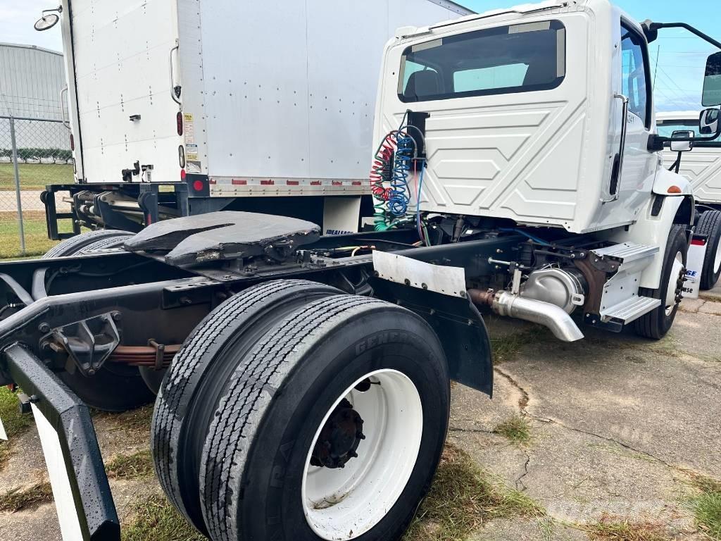 International MV607 Влекачи