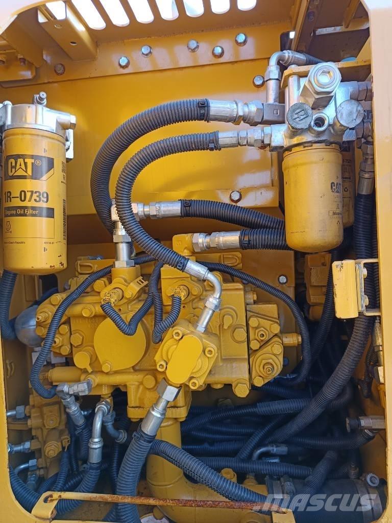 CAT 312 D Верижен екскаватор