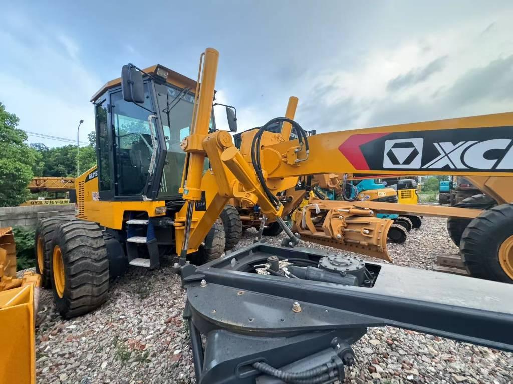 XCMG GR2153 Грейдери