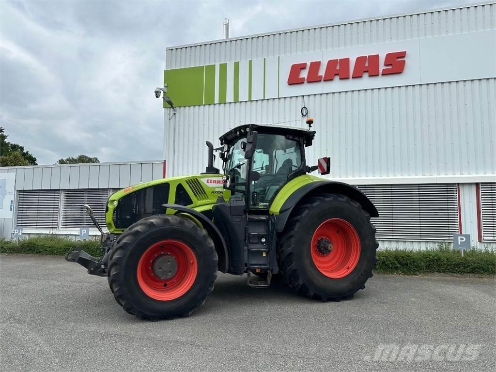 CLAAS Axion 950 Трактори