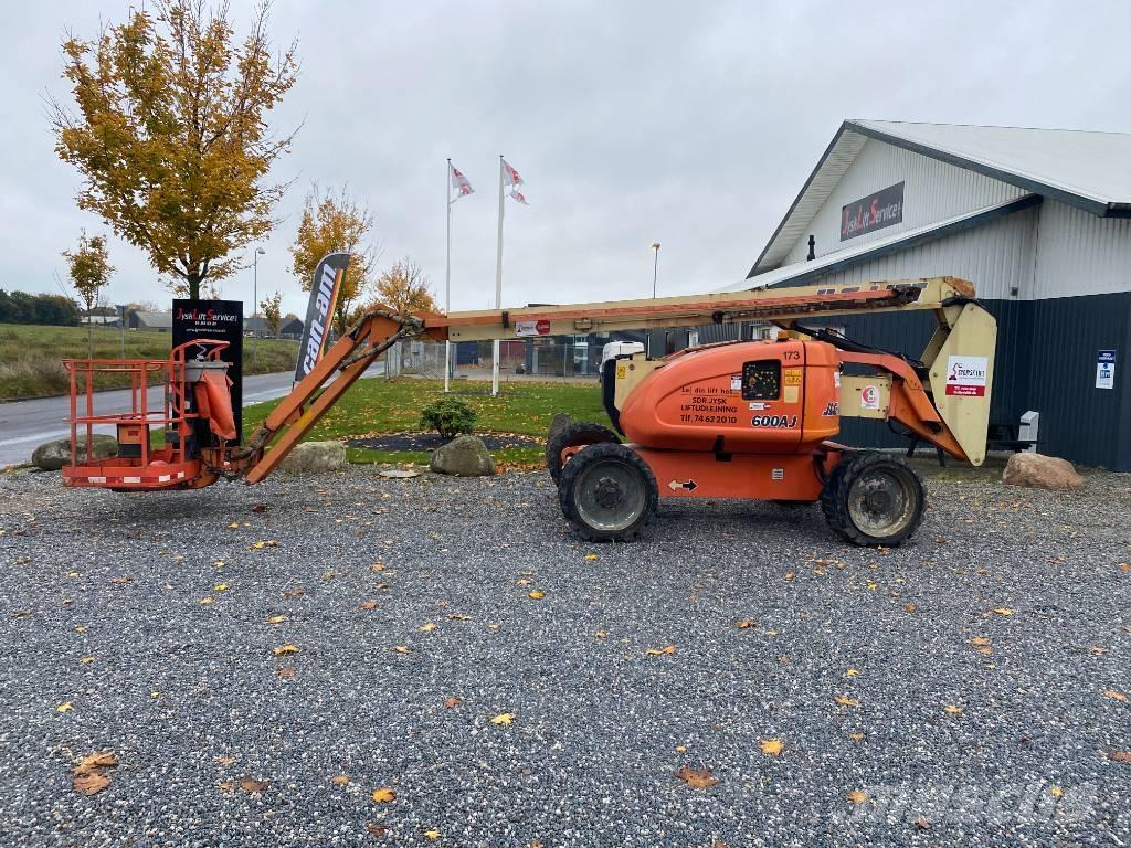 JLG 600 AJ Съчленени стрелови подемници