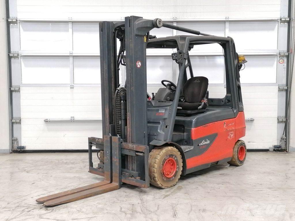 Linde E30L-01 Електрически вилични кари-повдигачи