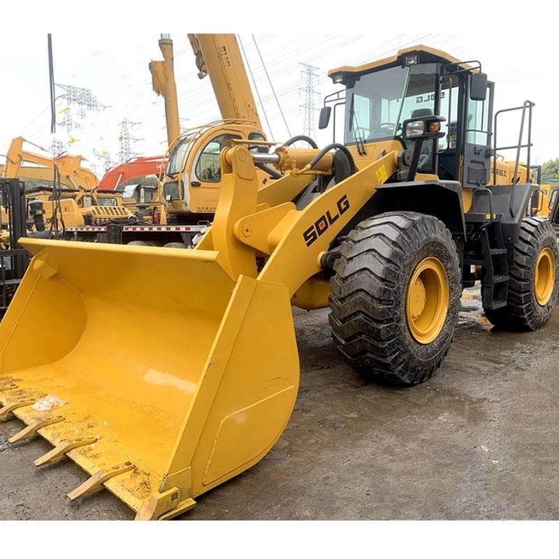 SDLG 956 Колесни товарачи