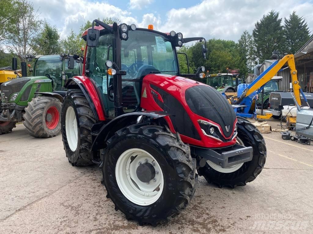 Valtra A 115 MH4 Трактори