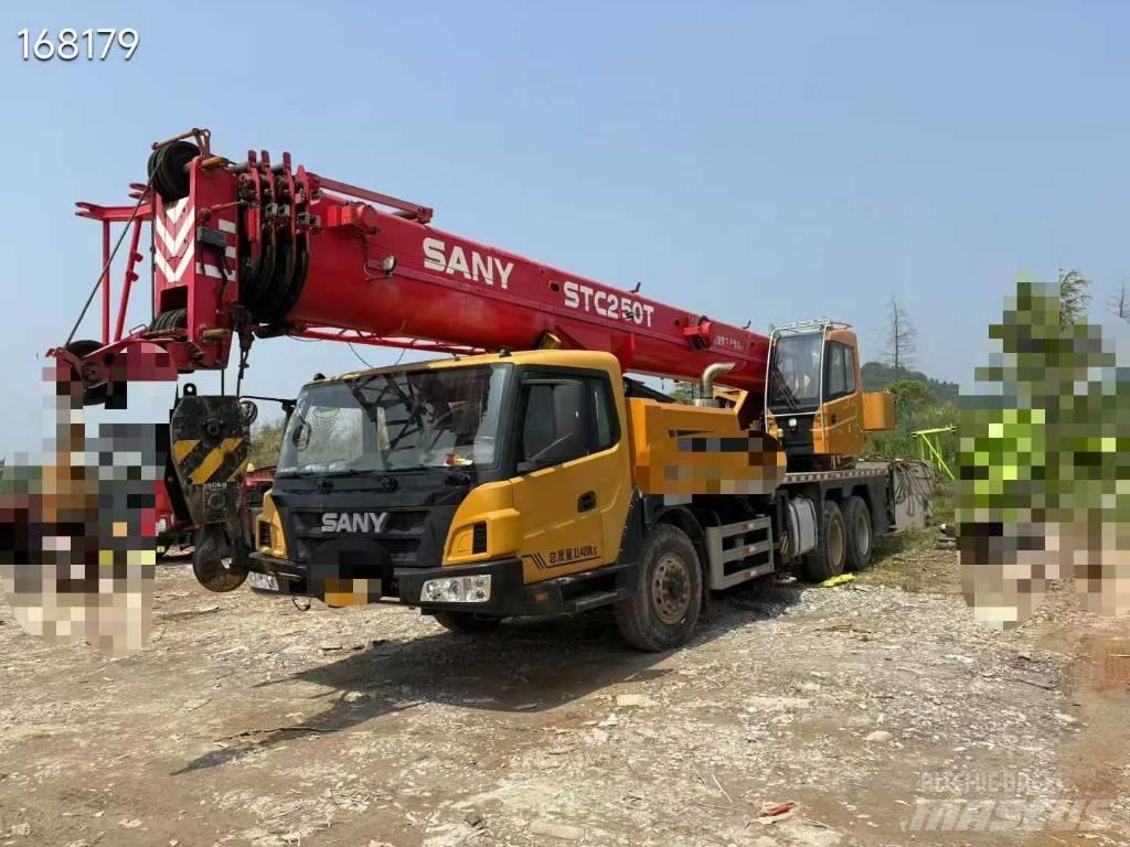 Sany stc200t5 Всъдеходни кранове