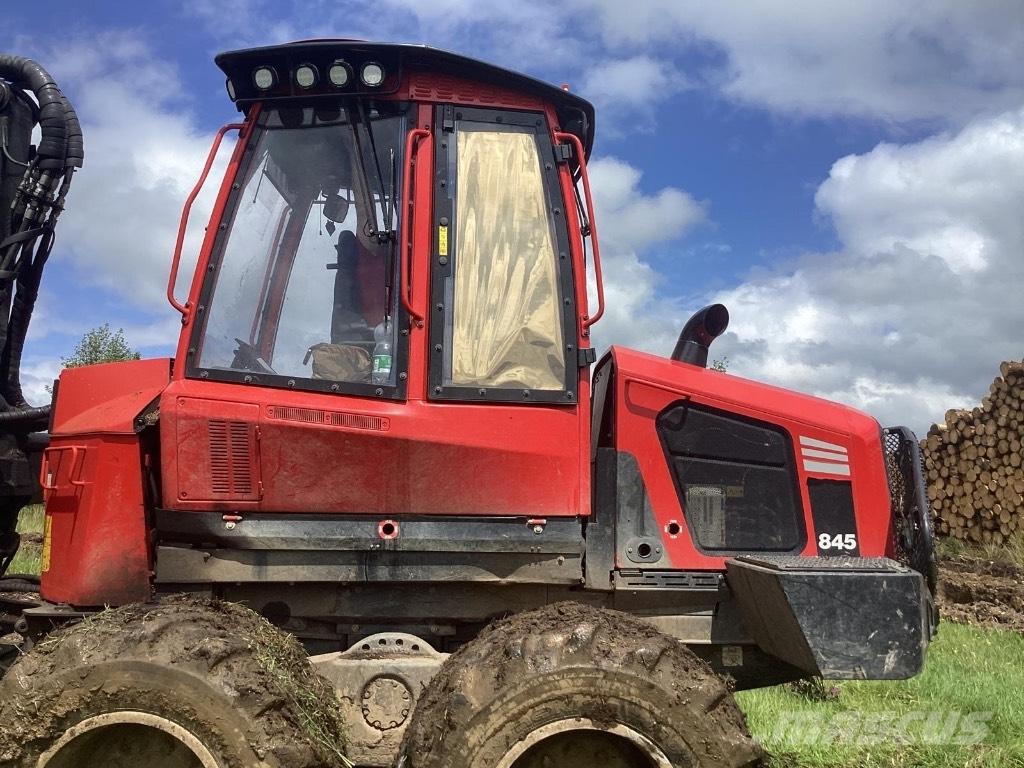 Komatsu 845 Форуардери