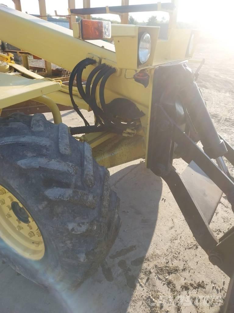 O&K F106 Грейдери