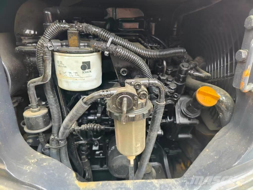 Komatsu PC 35 MR Мини екскаватори < 7 т