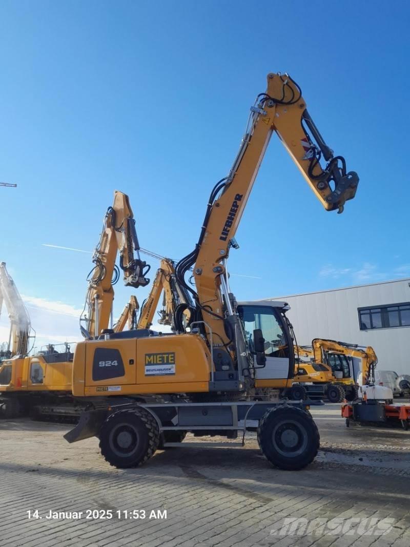 Liebherr A924 Колесни екскаватори
