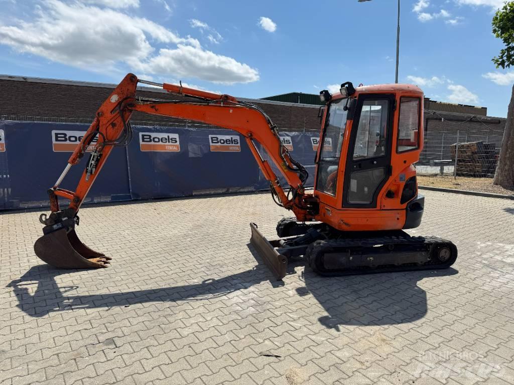 Kubota U35-3A3 Мини екскаватори < 7 т