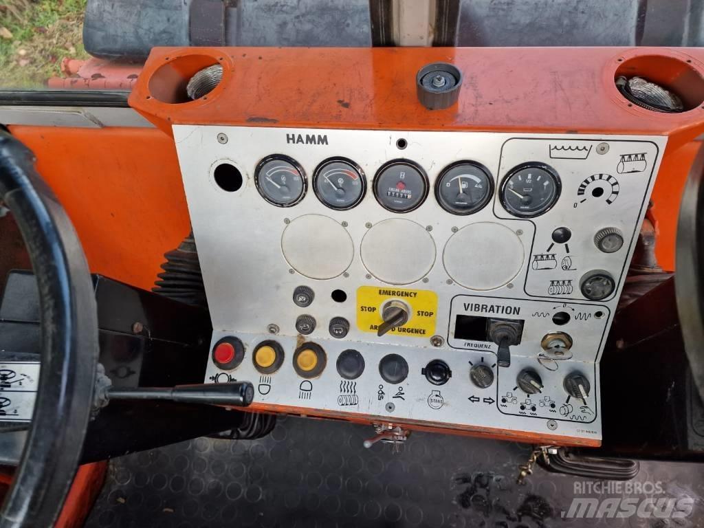 Hamm DV 6 Двойни барабанни ролки
