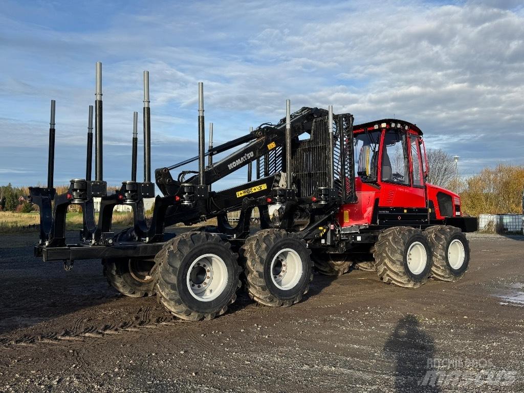 Komatsu 855 Форуардери