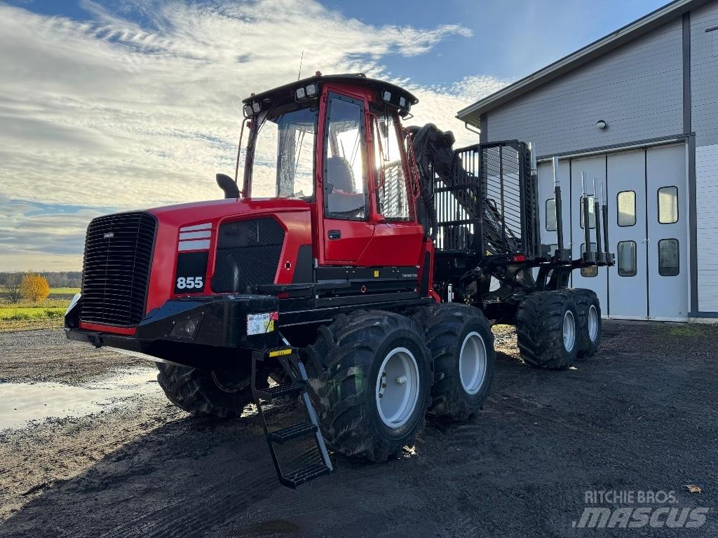 Komatsu 855 Форуардери