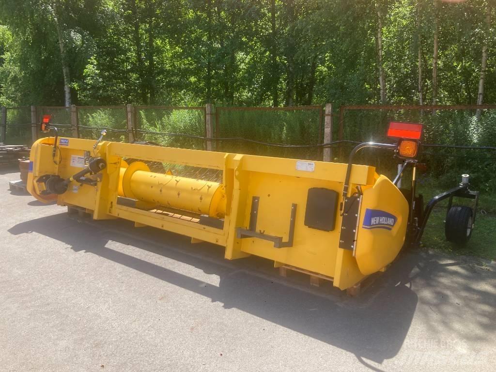 New Holland 790 CP Комбайни