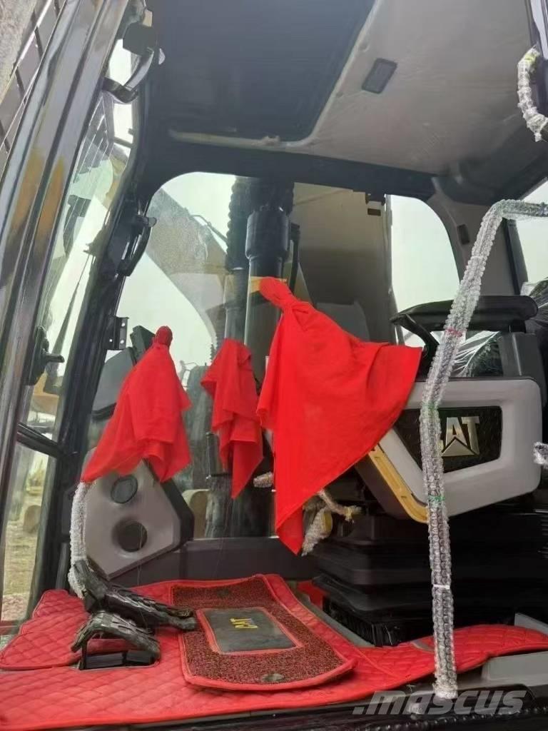 CAT 320 Верижен екскаватор