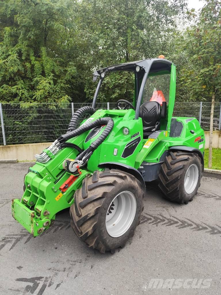 Avant 860 i Многофункционални товарачи