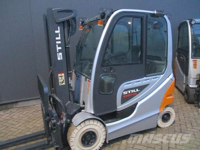 Still RX 60-25 Електрически вилични кари-повдигачи