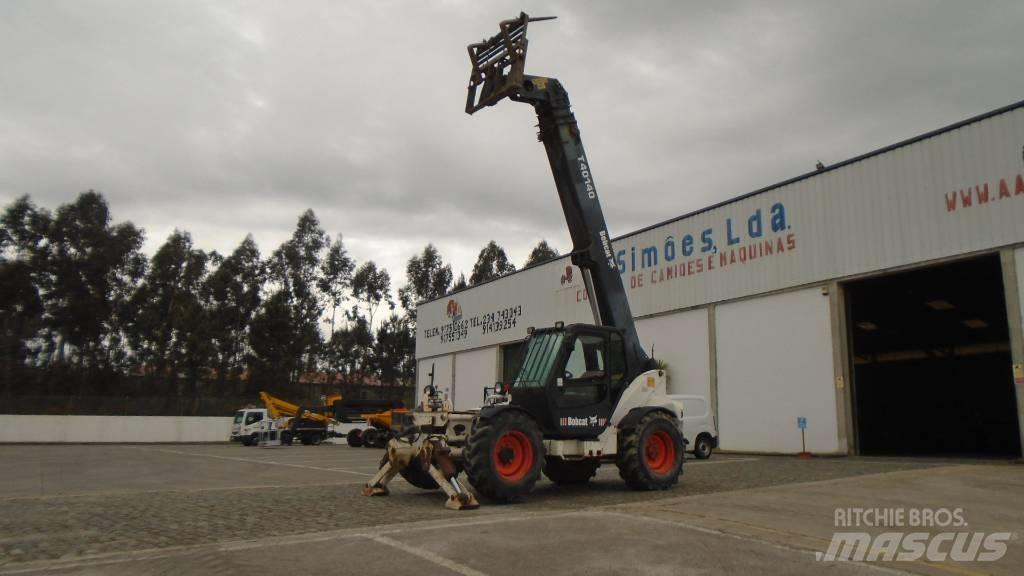 Bobcat T40140 Телескопични товарачи