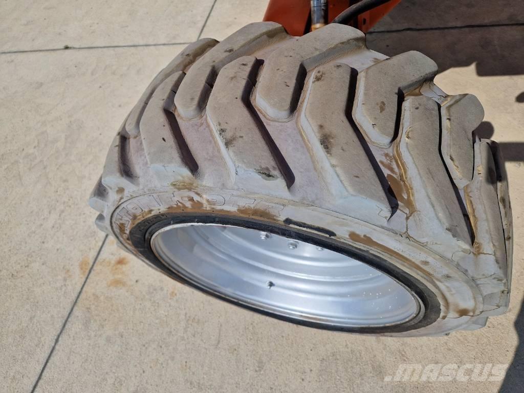 JLG M 600 JP R335 Съчленени стрелови подемници