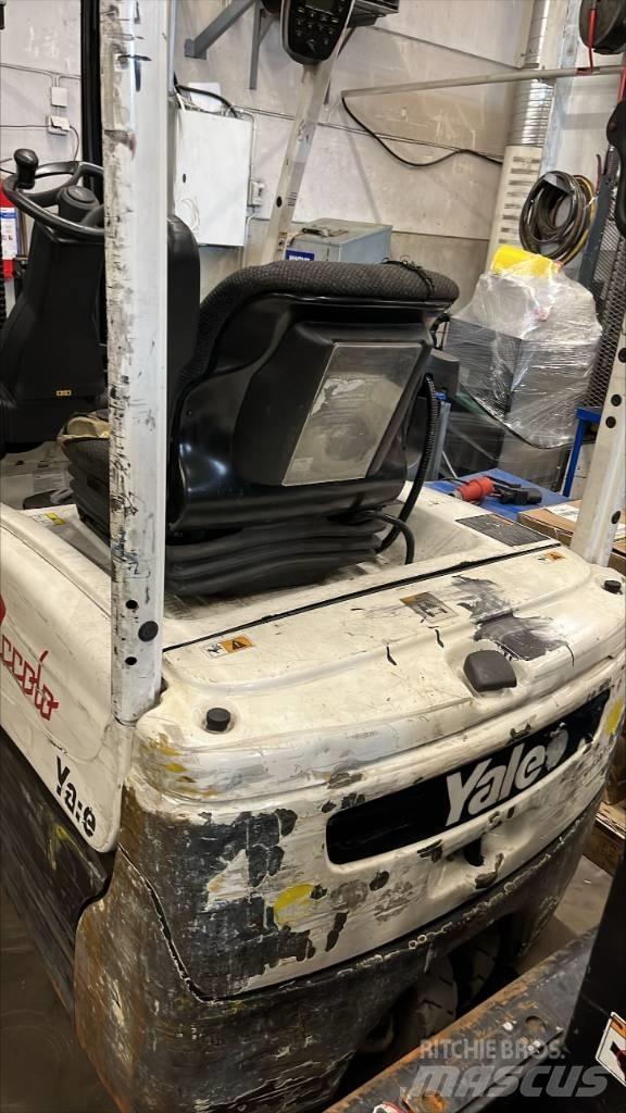 Yale ERP 20 VT Електрически вилични кари-повдигачи