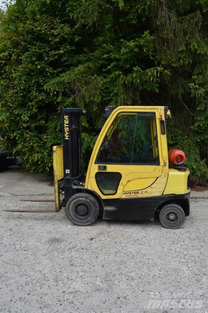 Hyster H 2.0 FT Камиони с АГУ