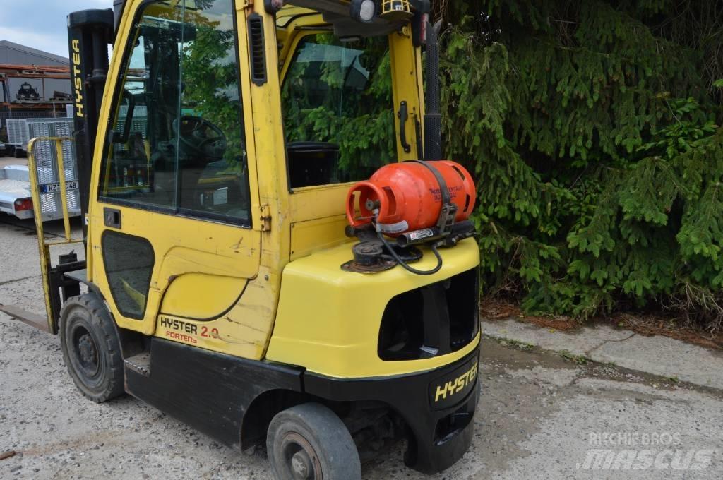 Hyster H 2.0 FT Камиони с АГУ