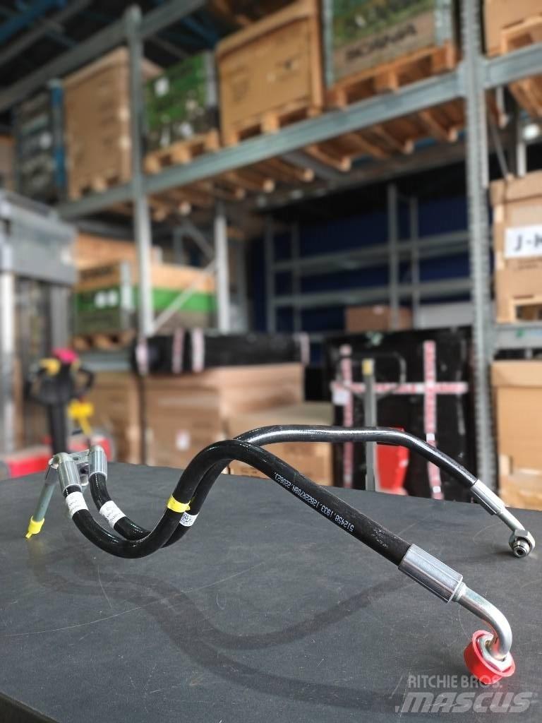 Volvo HOSE 23371682 Двигатели