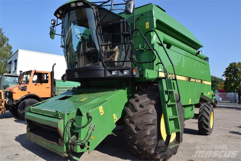 John Deere 2064 Комбайни
