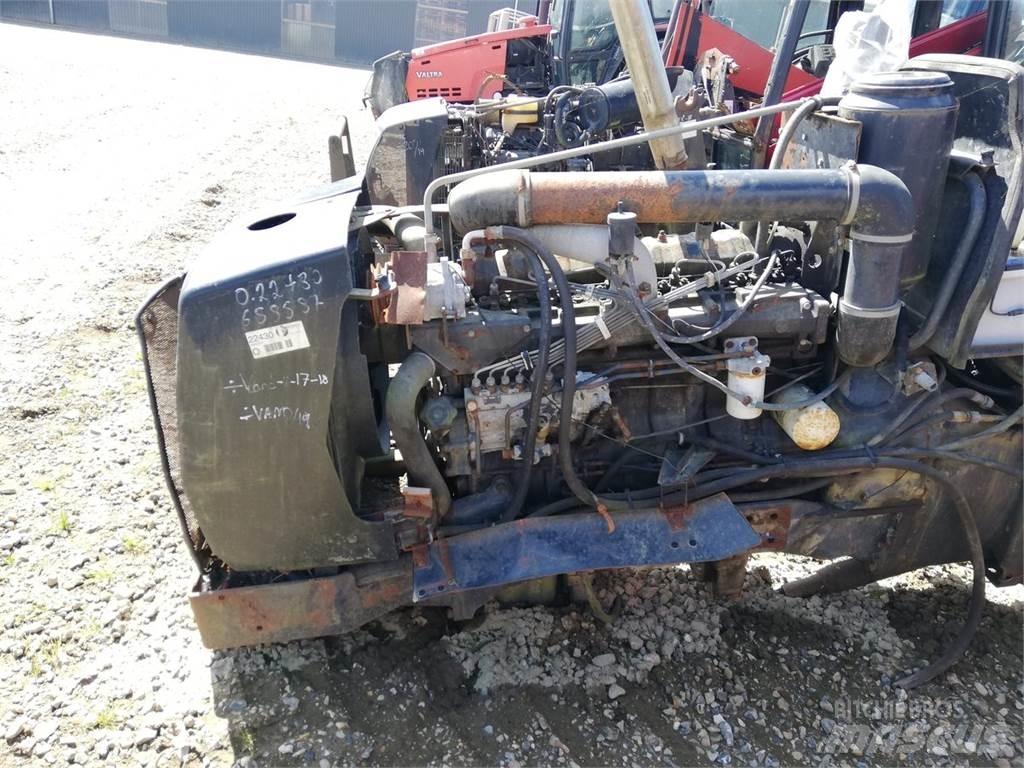 Valmet 8100 Трактори