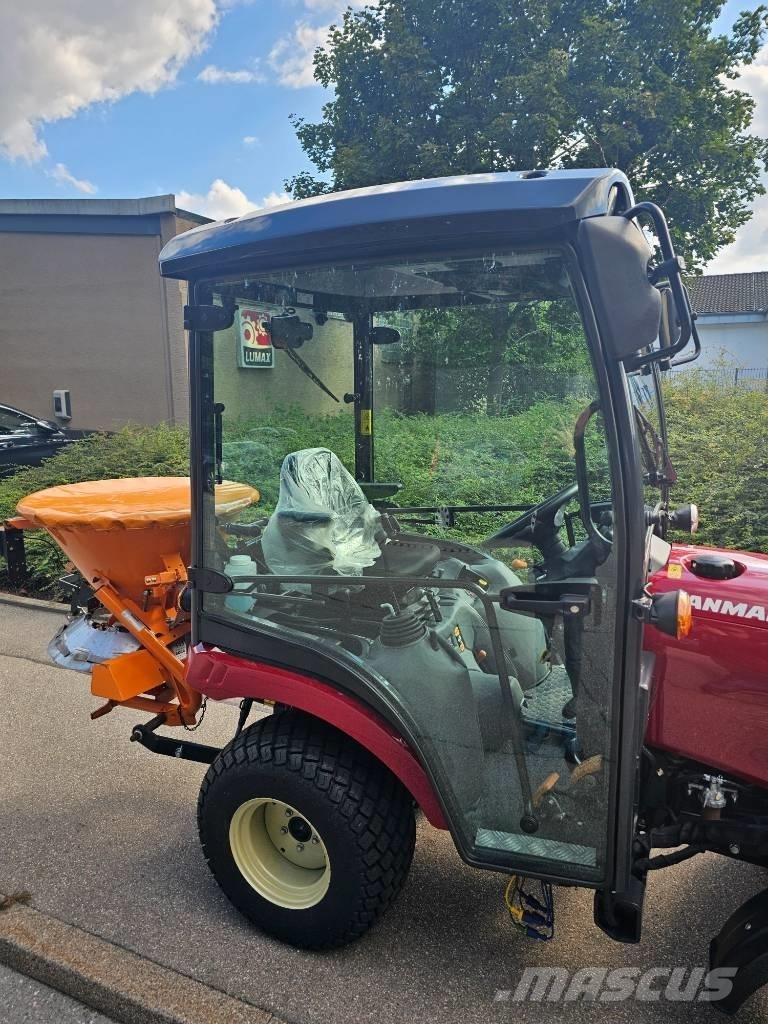 Yanmar SA 221 Компактни трактори