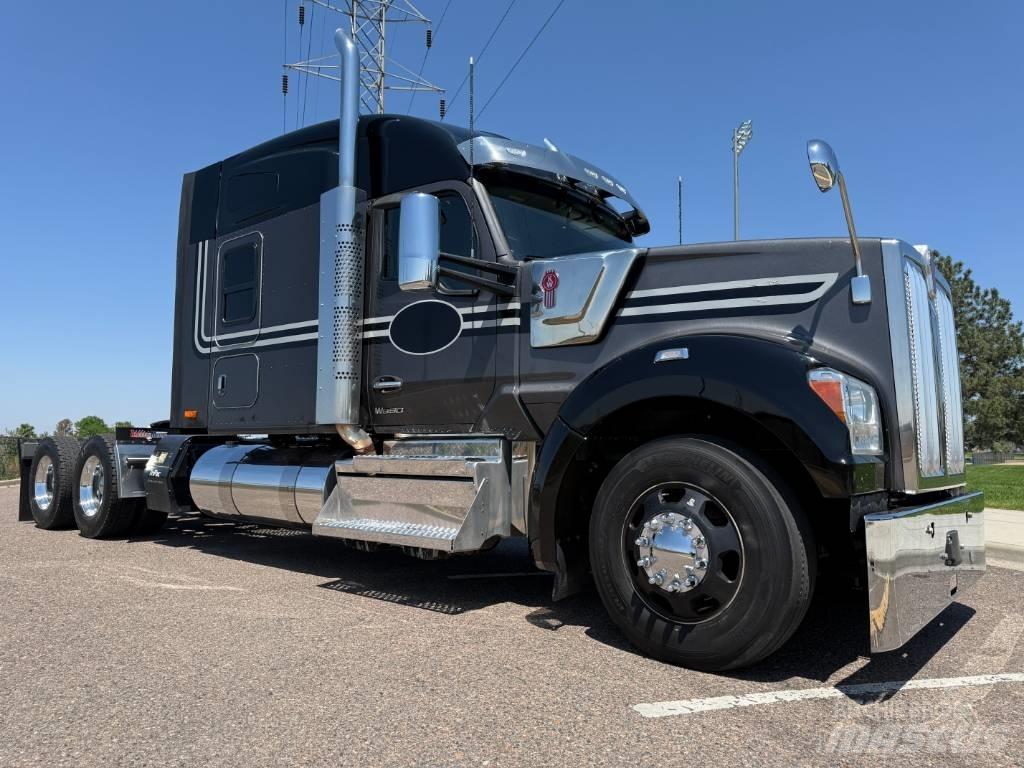Kenworth W 990 Влекачи