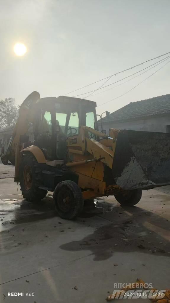 JCB 3 CX Товарач със заден ексватор