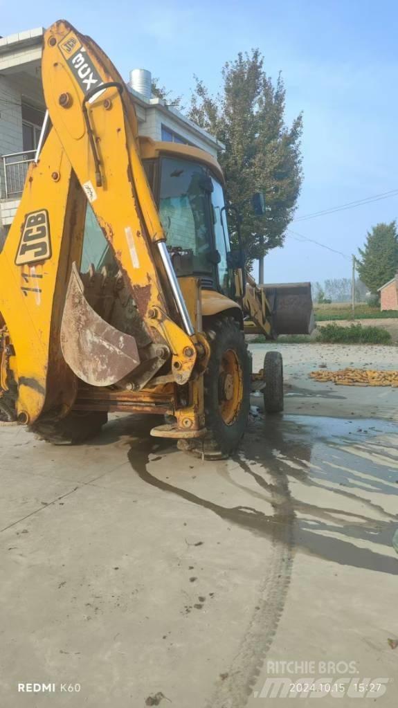 JCB 3 CX Товарач със заден ексватор