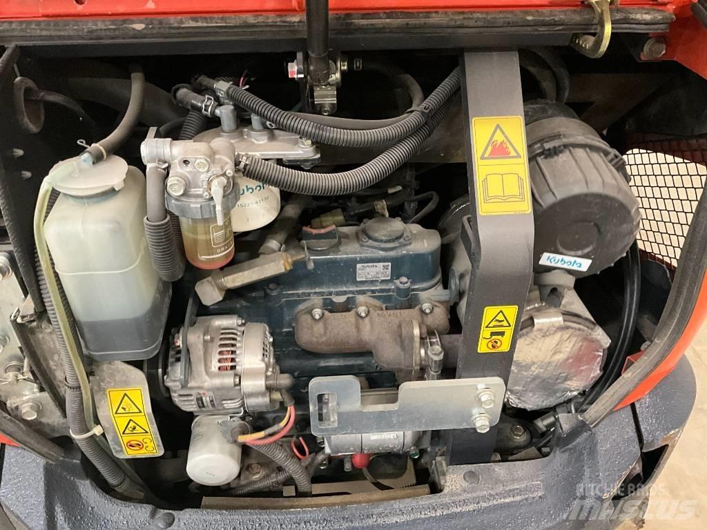 Kubota KX 019-4 Мини екскаватори < 7 т